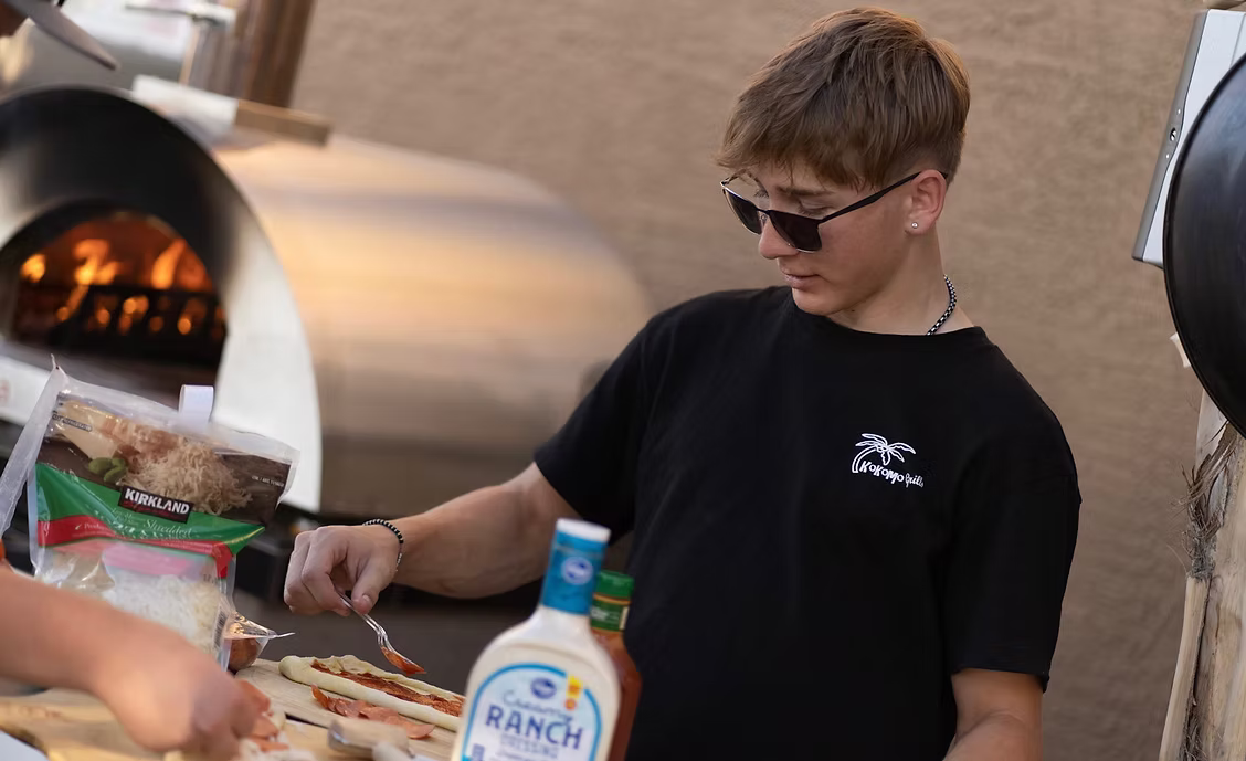 Wood Burning Pizza Oven & Stand