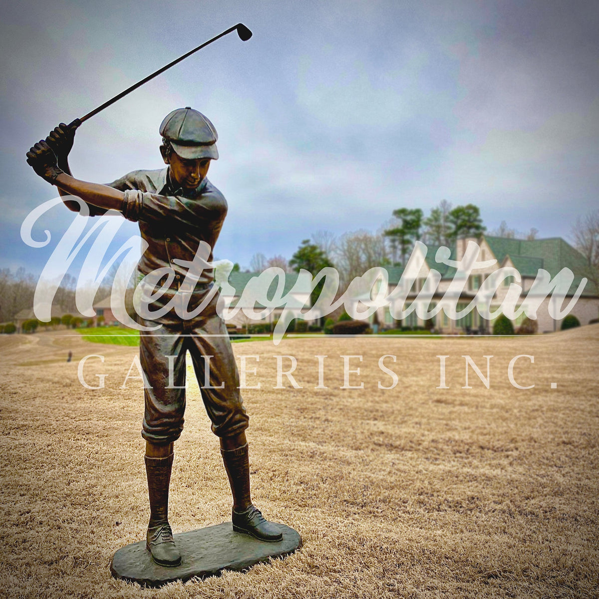 Life-size Male Golfer Bronze Statue